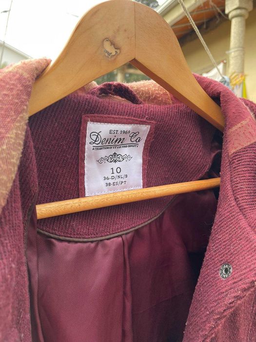 Dois Sobretudos Usados