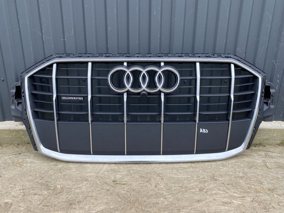 Решітка радіатора Audi Q7 4M 15-20 Решетка радиатора ауди ку7 4м 15-20