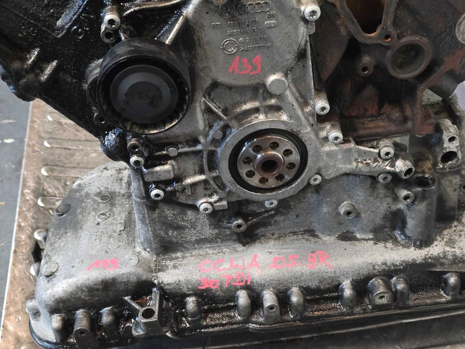 Blok silnika dół wał tłoki Audi Q5 8R A5 8T A4 B8 3.0 TDI CCW