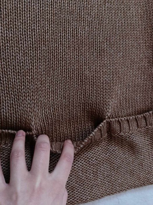 Sweter kaszmir+ jedwab Escada