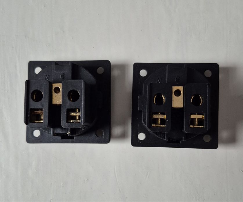 Внутренняя розетка Furutech FI-E30 (G) Япония.