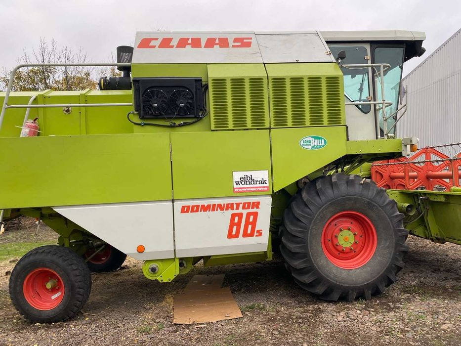 Комбайн Claas Dominator 88S