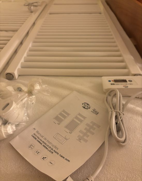 Toalheiro/ seca-toalhas Cisca ZT 1200x500 Tec+