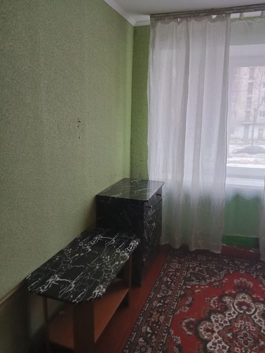 Сдаємо кімнату (малосімейка)