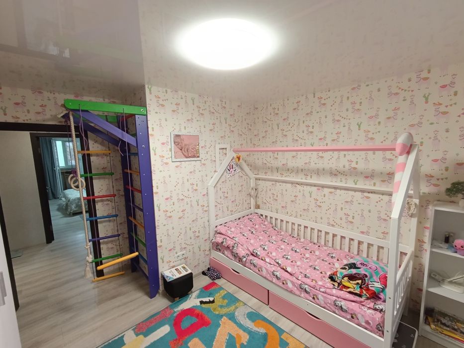 Продам 3-комн. квартиру. Современный ремонт. Левобережный -3.