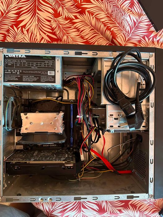 Torre/Desktop i5-4460 - GTX 1050 Ti