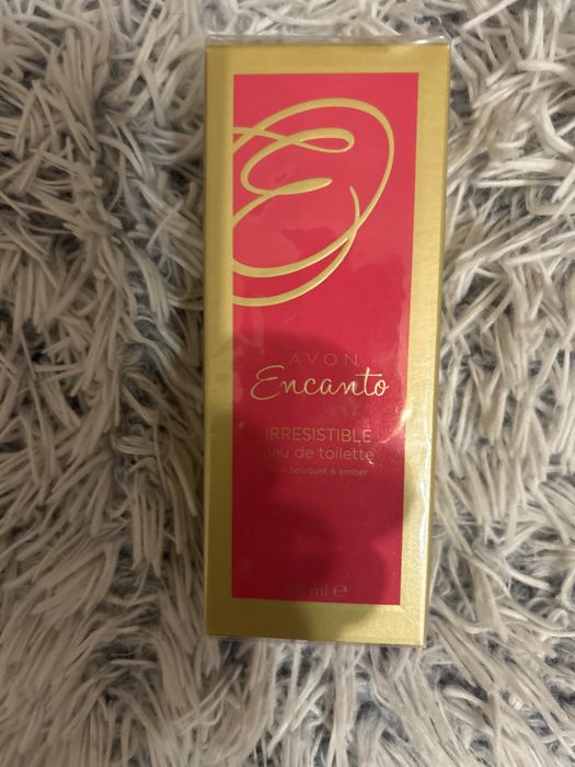 Perfumy Encanto Irresistibile woda toaletowa avon Unikat