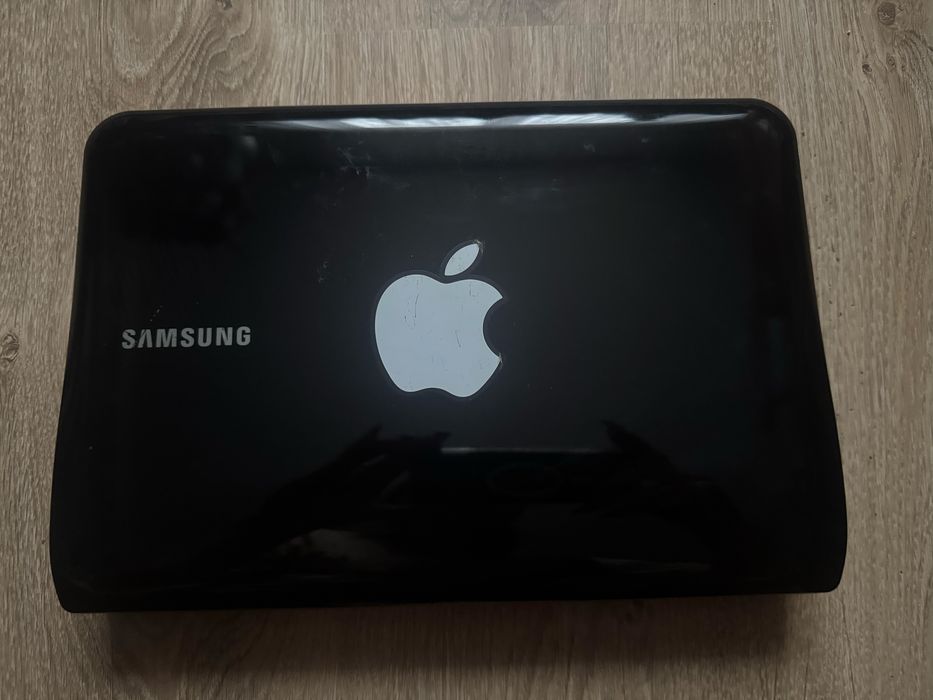 Продам ноутбук Samsung NF 110