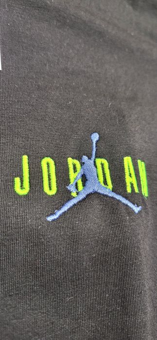 Jordan czarna koszulka logo neon męska t-shirt młodzieżowa M