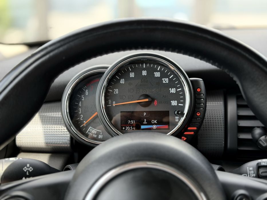 Mini Cooper 2015 F56