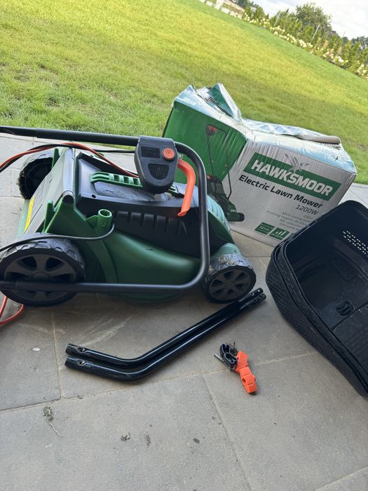 Elektryczna kosiarka do trawy hawksmoor 1200W 32cm