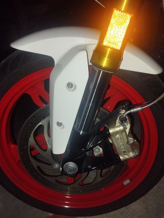 BMW g310r dez. 2022 ABS garantia de fábrica versão Sport igual a Nova!