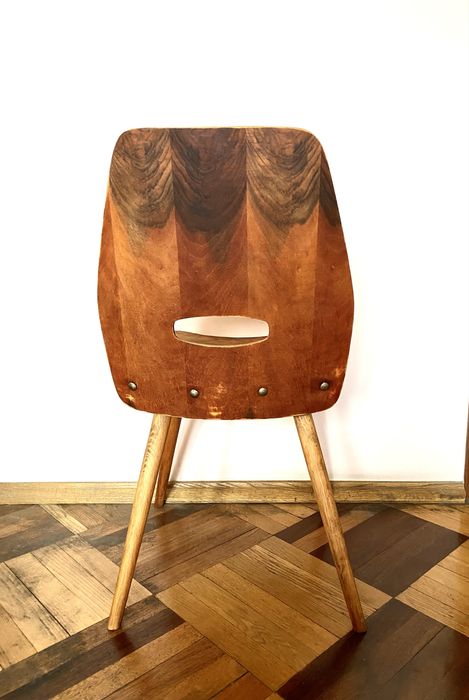 консольні стільці крісла в стилі bauhaus mid century