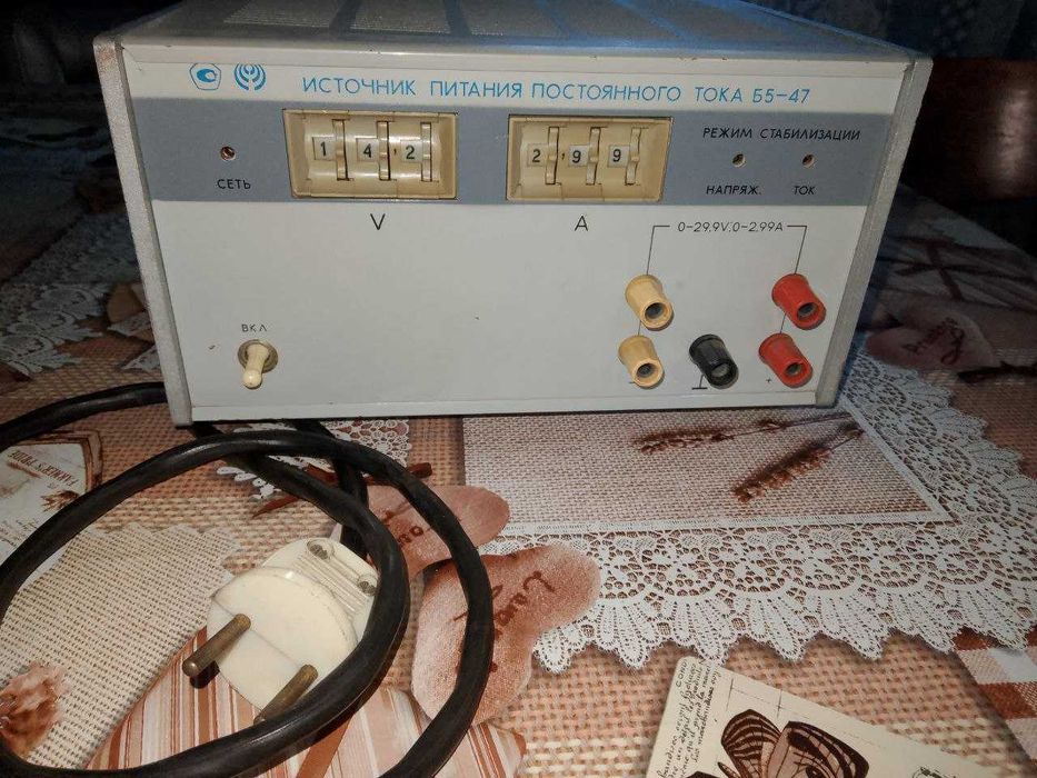 Продам лабораторне джерело живлення постійного струму Б5-47