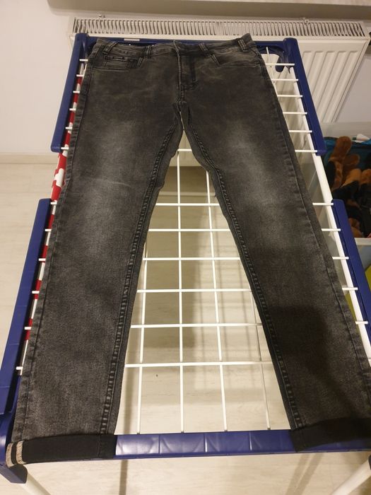 Jeansy Cropp W28 L30 Skinny