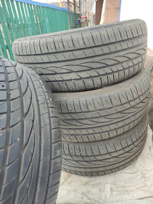 Комплект літніх шин 225/55 R18