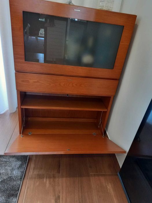 Móvel bar como novo