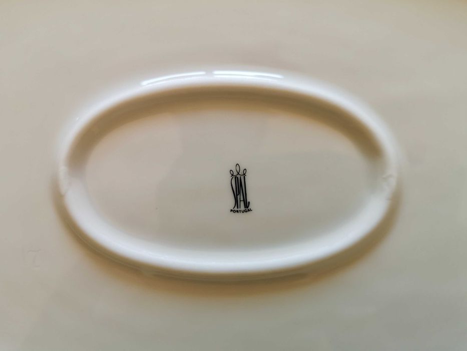 Travessa de cerâmica com padrão floral multicolorido  – SPAL