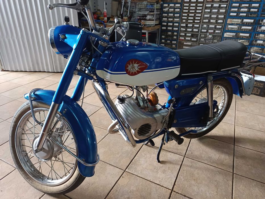 EFS 220 Record Zundapp 4v