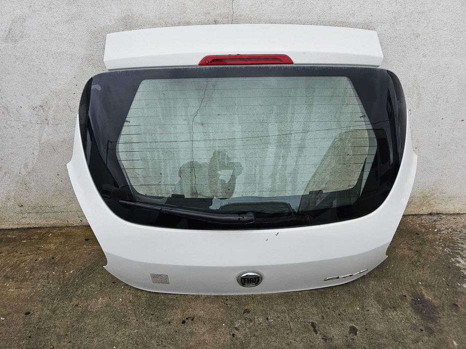 Porta da Mala Fiat Bravo II (06/+)