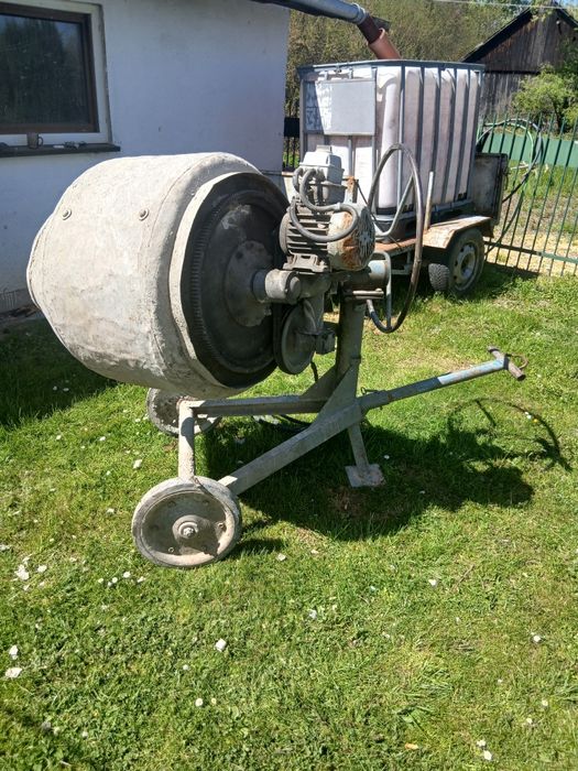 Betoniarka 150 l stan dobry