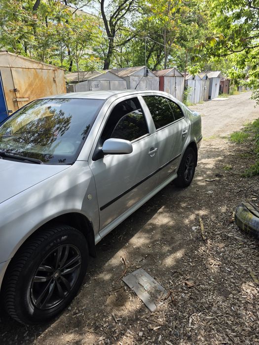 Продам шкода октавія 2002р