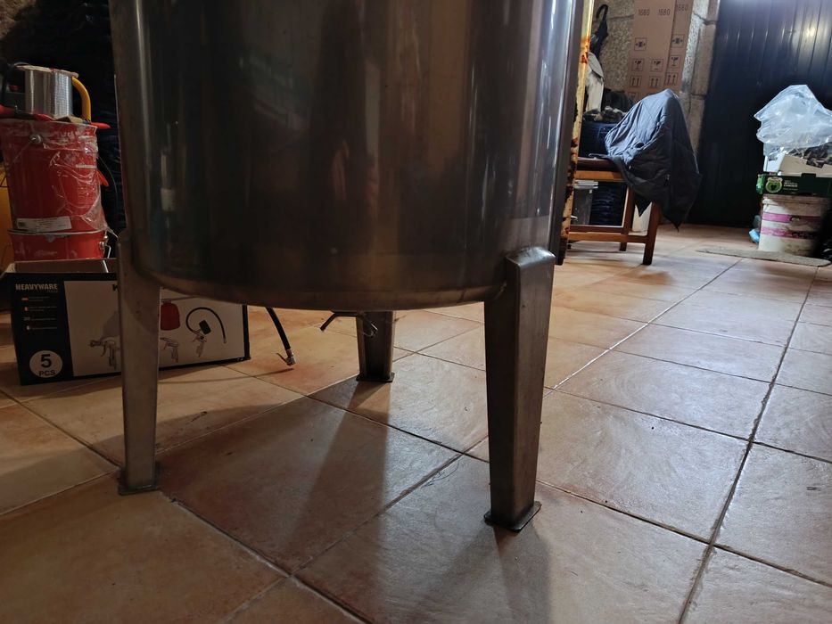 Cubax inox 250 litros
