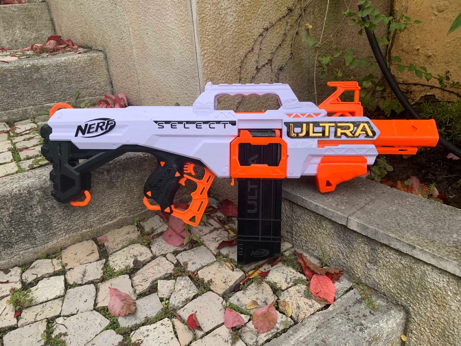 Nerf - Ultra Select (com 12 balas)