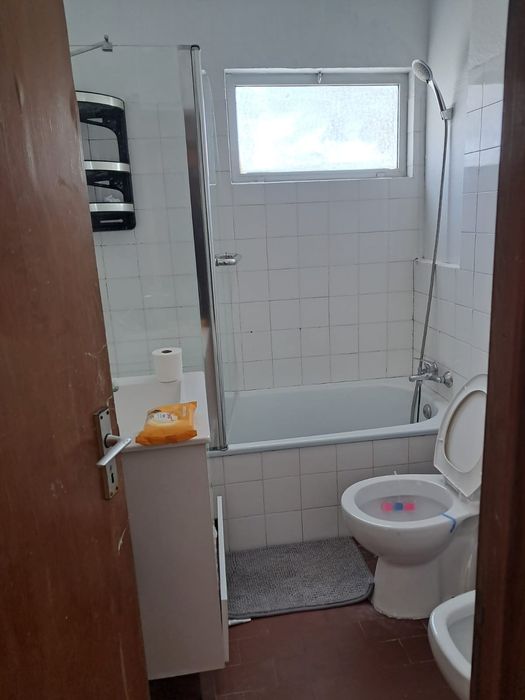 Arrenda-se quartos em  Abrantes Alferrarede , com as dispesas.