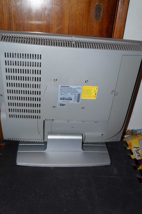 Tv Grundig Dario (20 polegadas): 2 euros