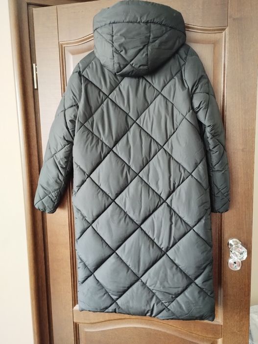 New Look płaszcz pikowany długa kurtka zimowa R 34/36 kaptur czarny