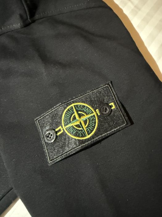 Camisola Stone Island preta