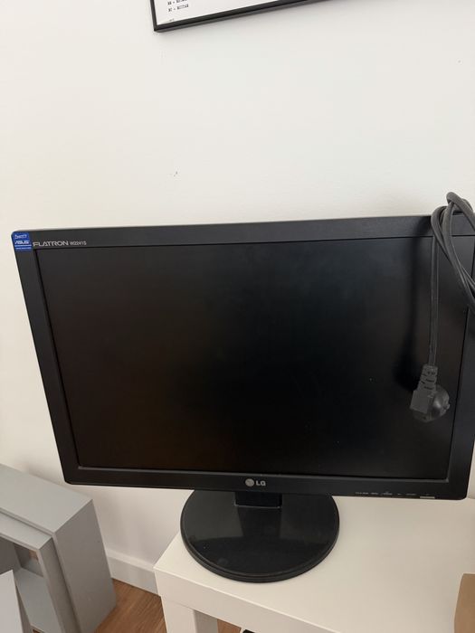 Monitor 21 polegadas