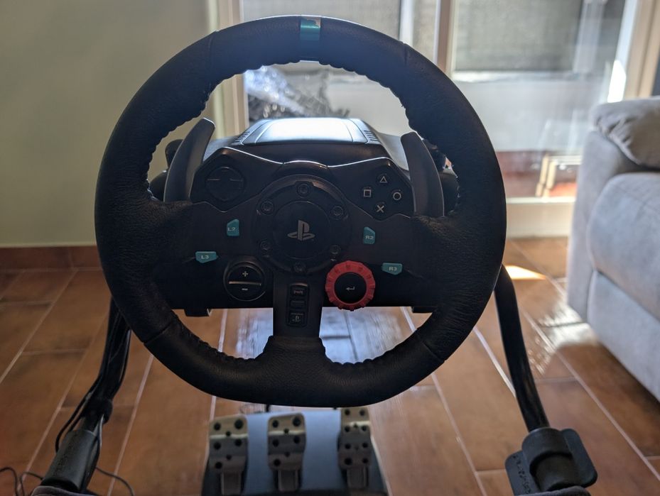 Playseat Challenge + Volante Logitech G29