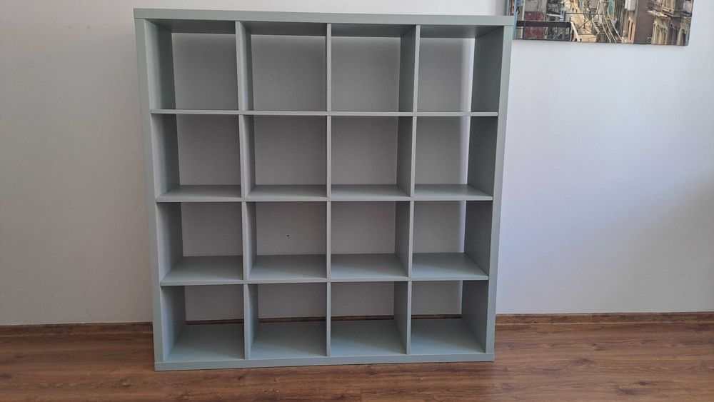 Regał IKEA KALLAX 147 × 147 cm – odmalowany, stan bardzo dobry