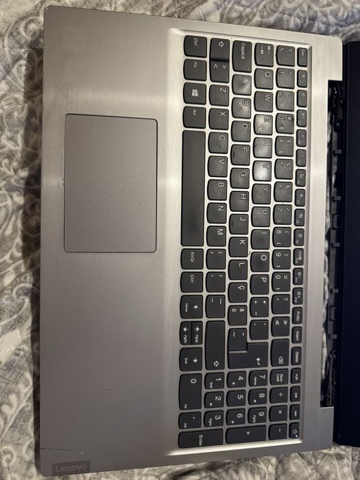 Lenovo IdeaPad S145 Series