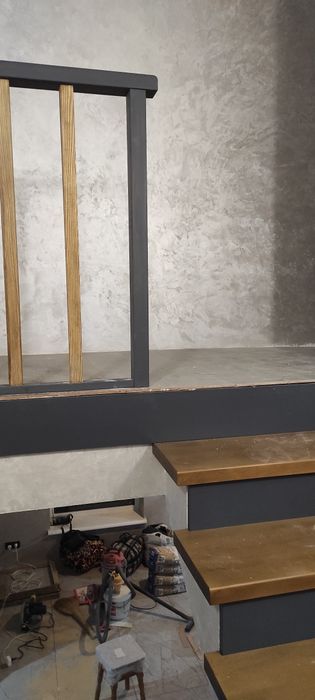 Сходи з дерева (бук, дуб, ясен)