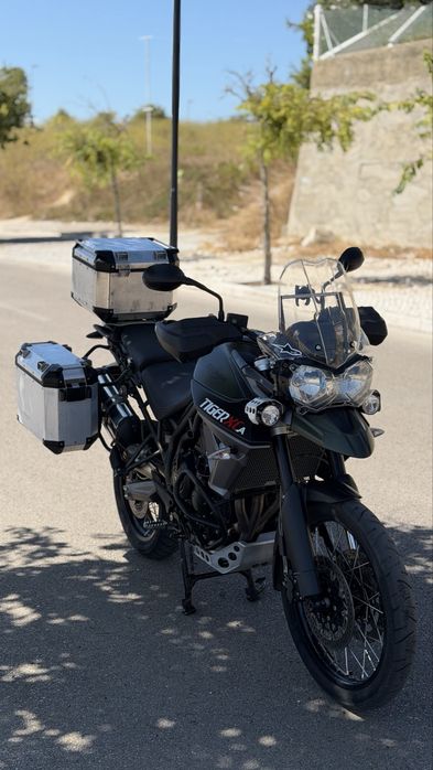 Triump Tiger Xca 800