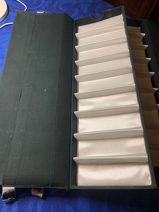 Caixa estojo exposição estojo oculos relogios.varios modelos.