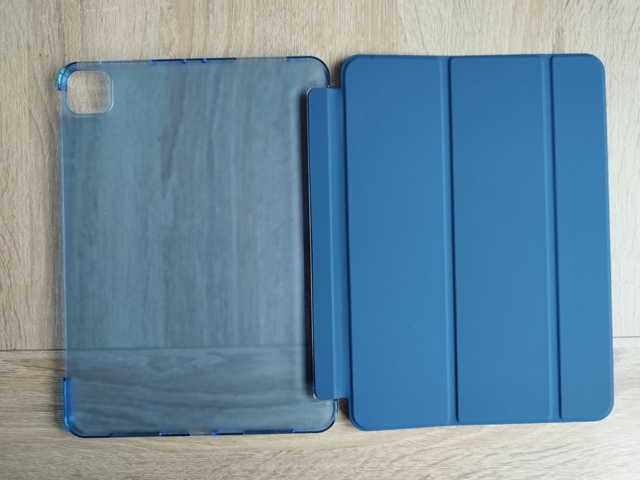 Etui z magnetyczną klapką IPad Pro 11