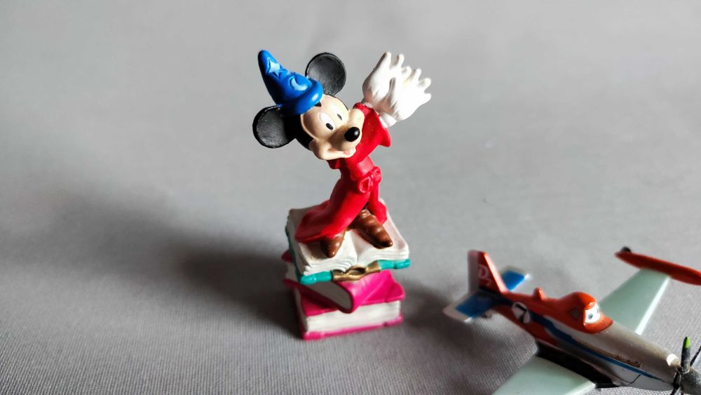 Lote Disney: Mickey Feiticeiro Vintage + Avião Dusty Crophopper (Planes)