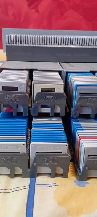 „Rzutnik slajdów Rollei P35A – komplet, 700