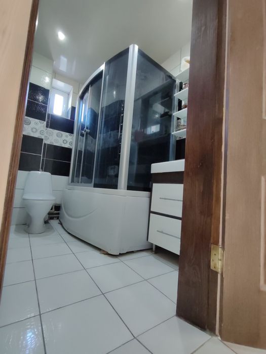 Продаж будинку, р-н Озерна балка