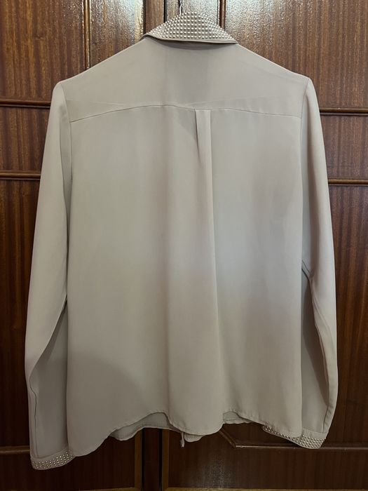 Camisa bege L mulher