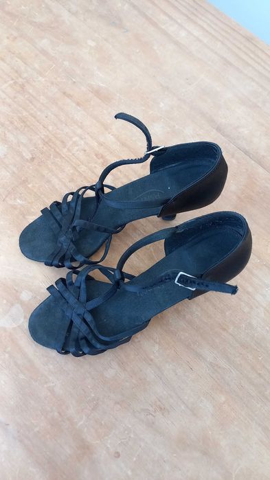 Sapatos danças de salão PortDance n.39 pretos, usados
