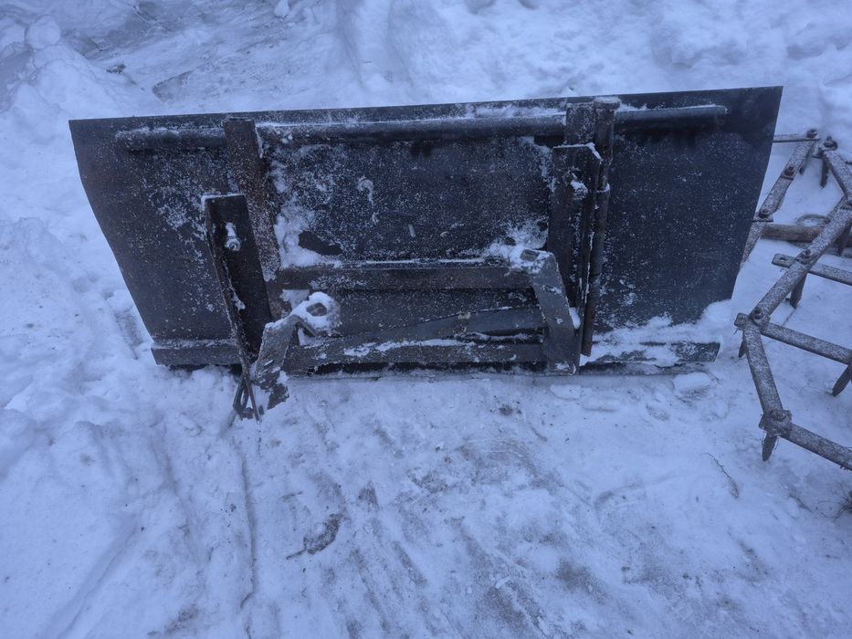 Снігоочисна лопата,борони,сцепка на мотоблок