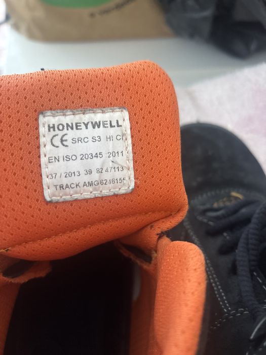 Botas de seguranca de trabalho