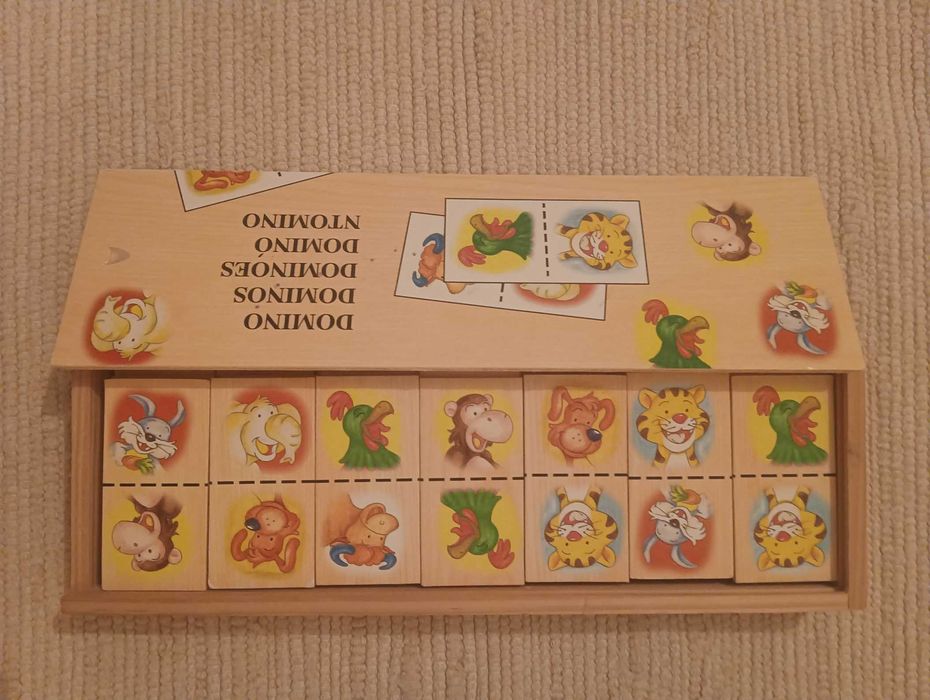 4 Jogos Didáticos em Madeira usados em Muito Bom Estado Valor Unit.