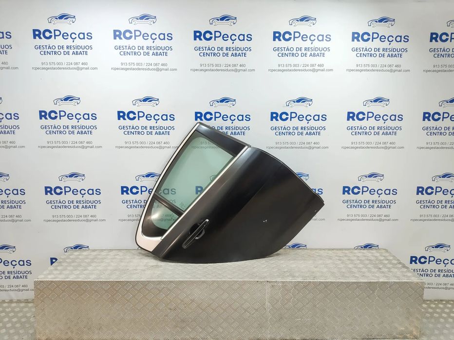 Porta Tras Traseira Direita Jaguar XE friso cromado X760 2016 a 2024
