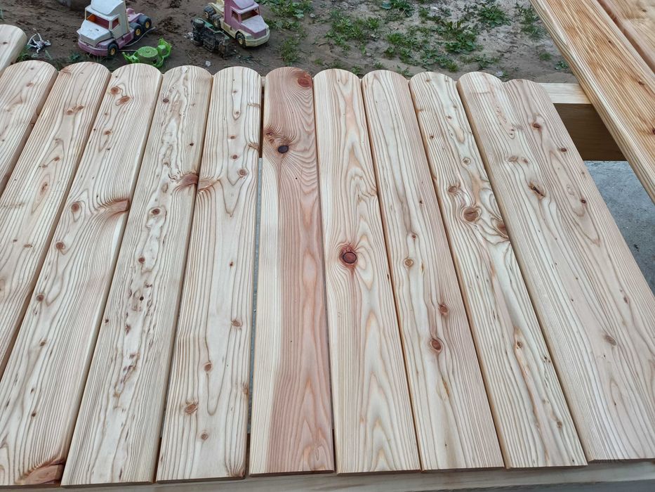 Kantówka świerkowa, drewniana, strugana czterostronnie, sucha, łata,